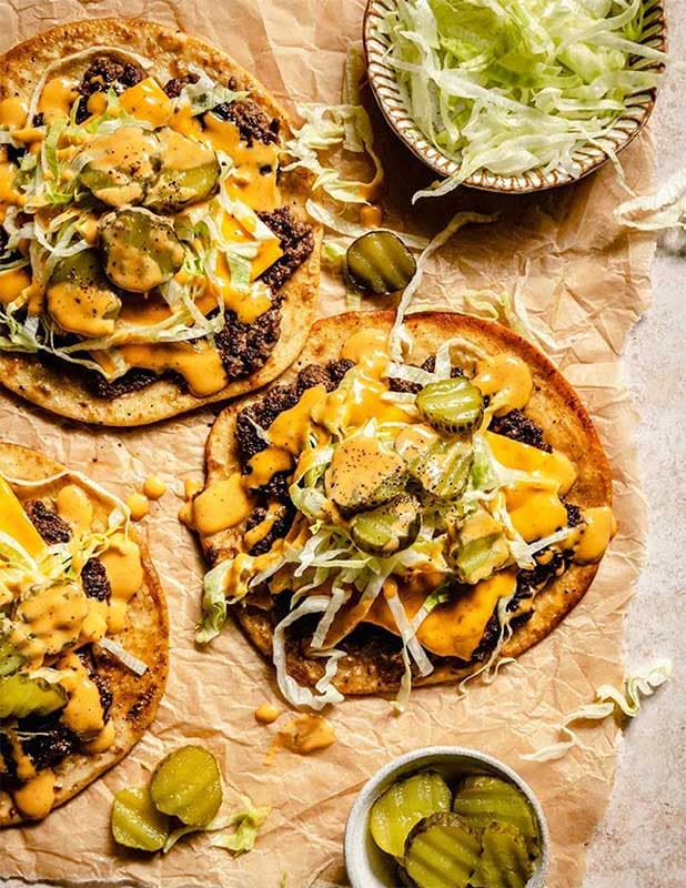 ورشة برجر اللحم وتاكو برجر