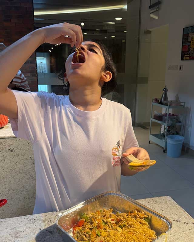 ورشة النودلز ✨👩‍👧 