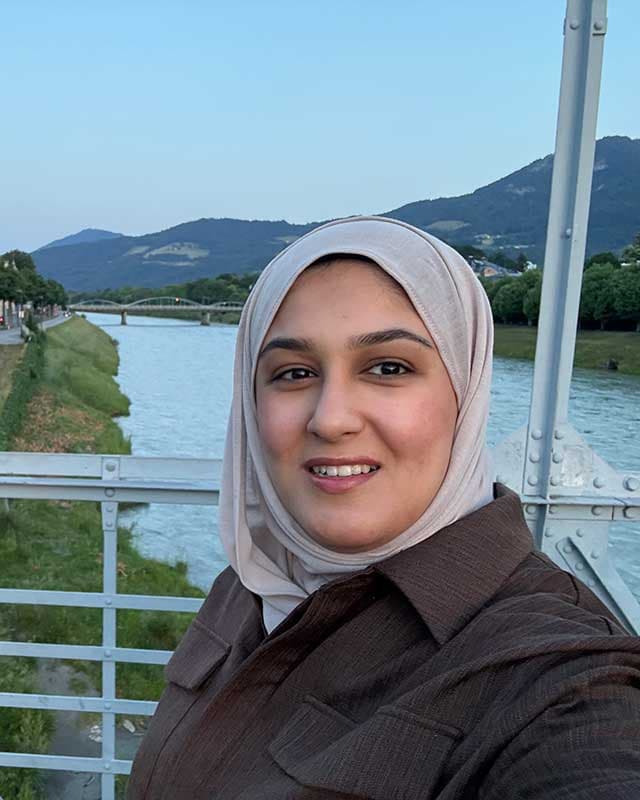 زهرا اللواتی